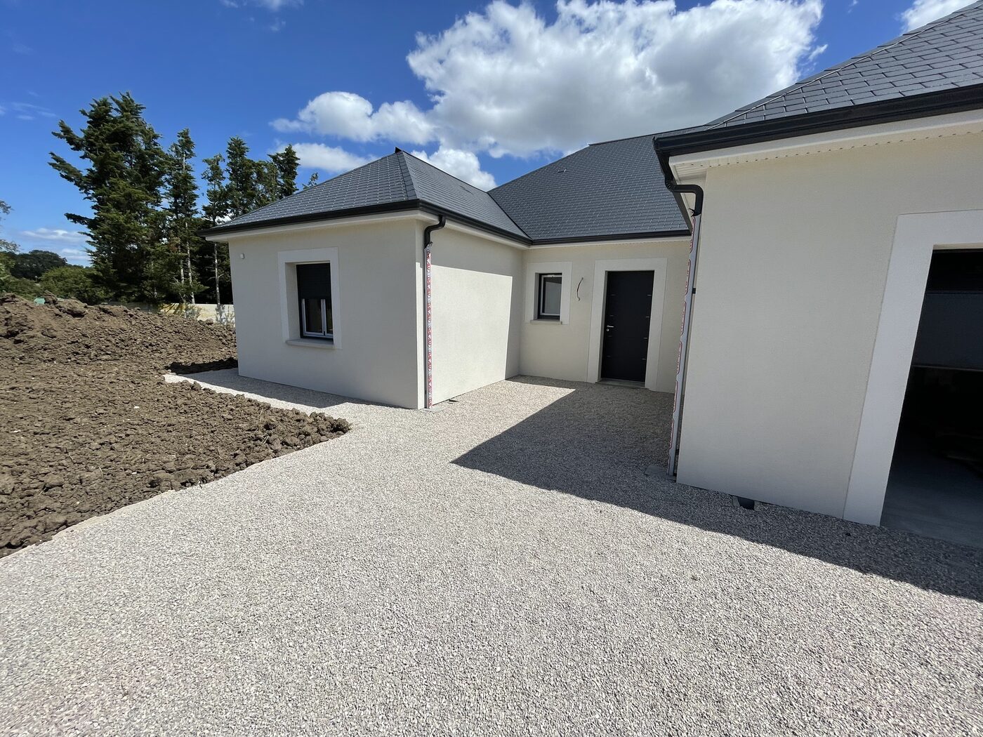 Maison individuelle construite à Saint-Ay dans le Loiret par Maisons Lemée