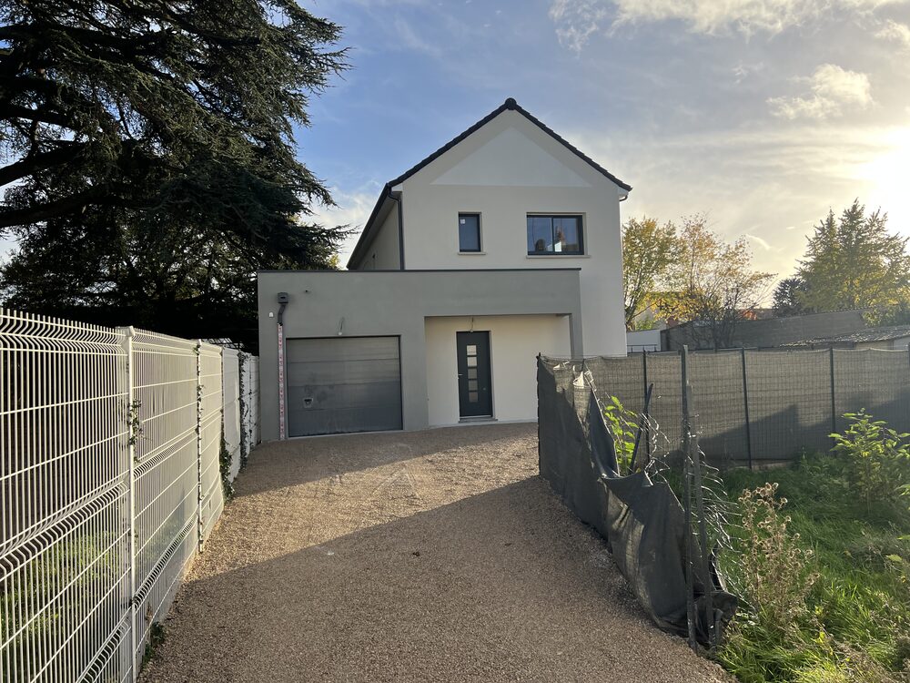 Maison individuelle à Saint-Jean-de-la-Ruelle (Loiret) — Maisons Lemée, vue 2